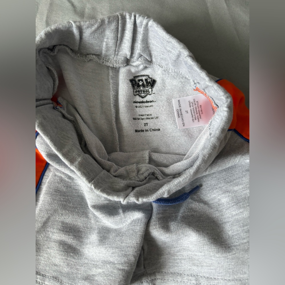 Paw Patrol Vibrant Orange and Gray Kids Set - Picture 4 of 7